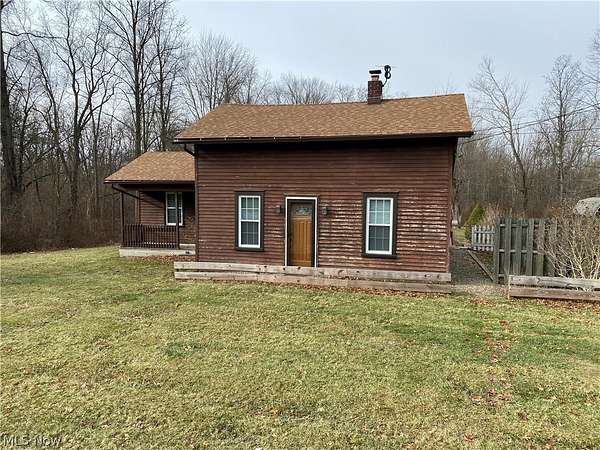 3.5 Acres of Residential Land with Home for Sale in Grafton, Ohio