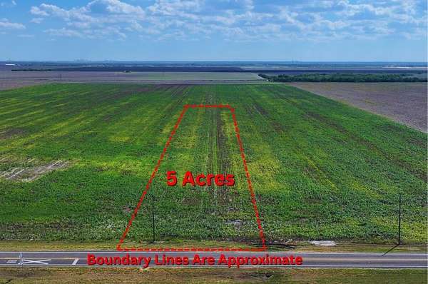 5 Acres of Residential Land for Sale in Odem, Texas