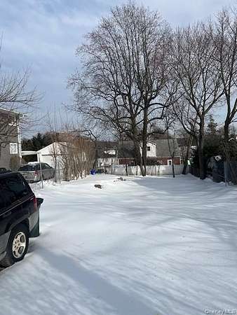 0.09 Acres of Residential Land for Sale in Port Washington, New York