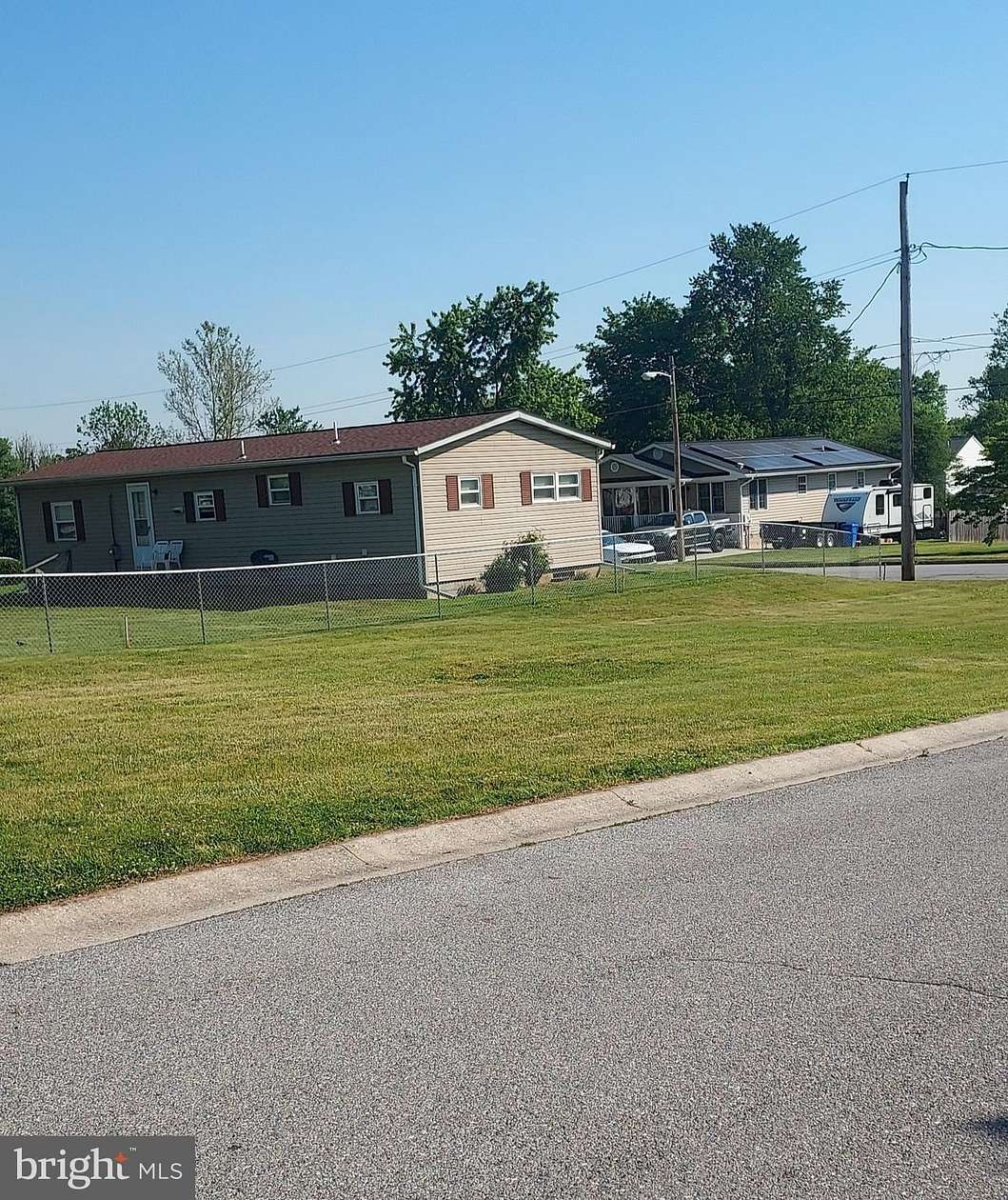 0.14 Acres of Residential Land for Sale in Taneytown, Maryland