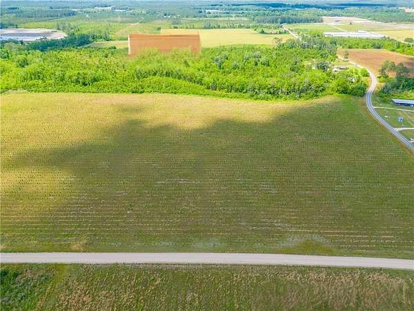 10 Acres of Residential Land for Sale in Baxley, Georgia