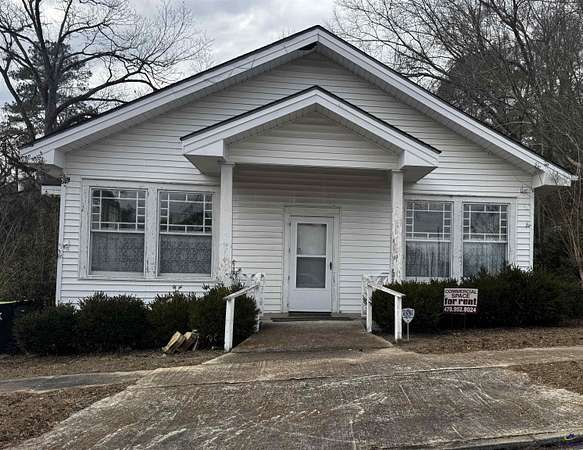 2 Acres of Improved Commercial Land for Sale in Montezuma, Georgia