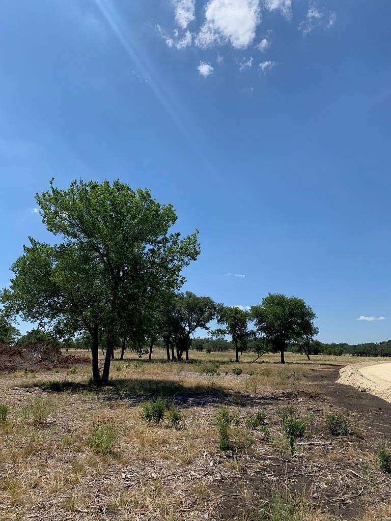 5 Acres of Residential Land for Sale in Camp Verde, Texas