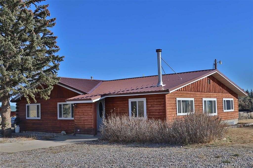 4 Acres of Residential Land with Home for Sale in Clark, Wyoming