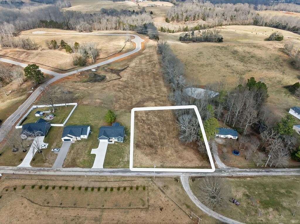 0.97 Acres of Residential Land for Sale in Baxter, Tennessee