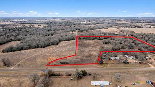 12 Acres of Land for Sale in Rockdale, Texas