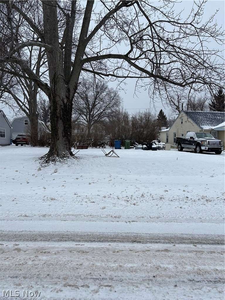 0.17 Acres of Land for Sale in Eastlake, Ohio