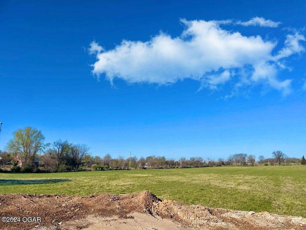 10 Acres of Residential Land for Sale in Neosho, Missouri