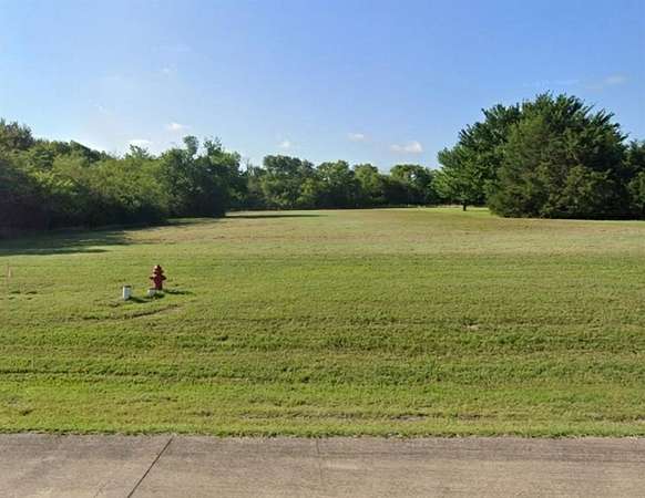2 Acres of Residential Land for Sale in Royse City, Texas