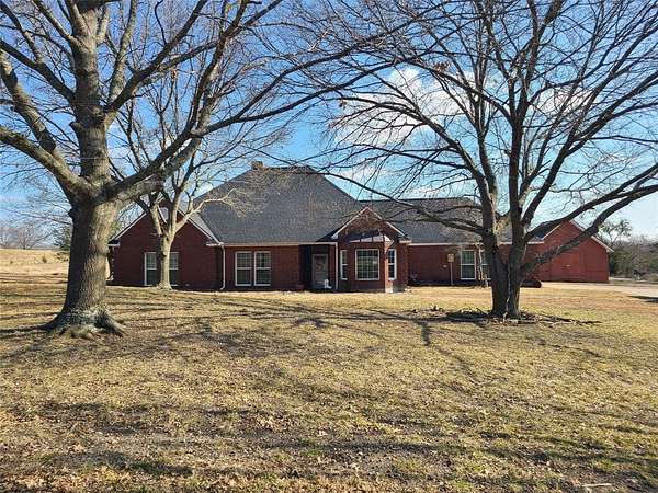 5 Acres of Residential Land with Home for Sale in Rockwall, Texas