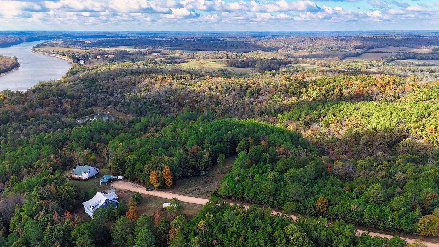 7 Acres of Residential Land for Sale in Bath Springs, Tennessee