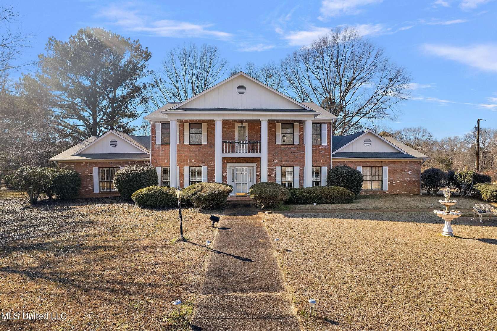 4.5 Acres of Residential Land with Home for Sale in Byram, Mississippi