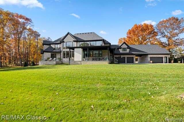1 Acre of Residential Land for Sale in Highland Township, Michigan