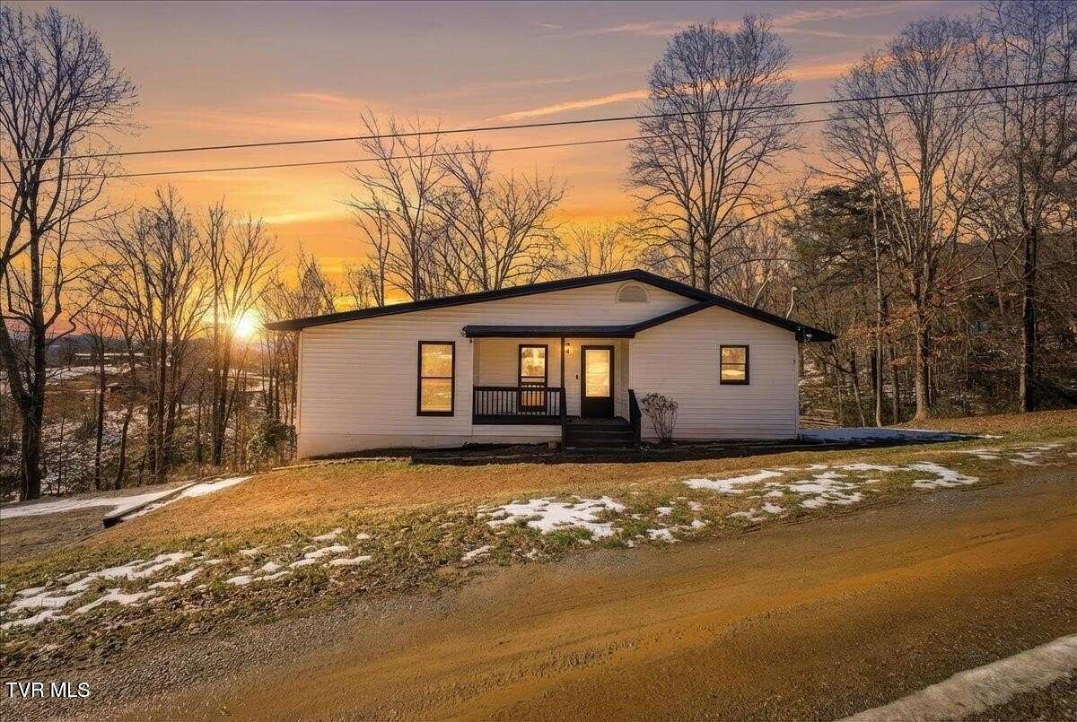 2.12 Acres of Residential Land with Home for Sale in Elizabethton, Tennessee