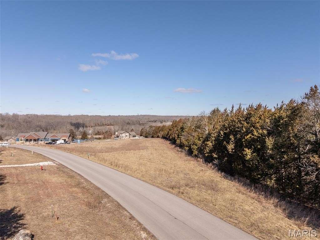 2.73 Acres of Residential Land for Sale in Innsbrook, Missouri