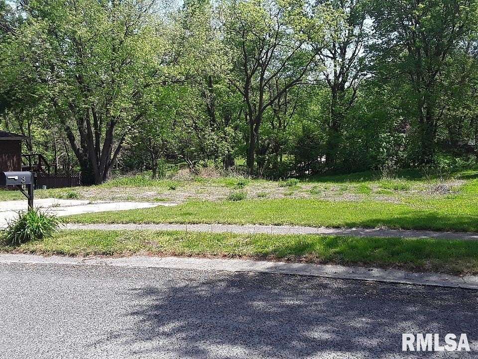 0.36 Acres of Residential Land for Sale in Springfield, Illinois