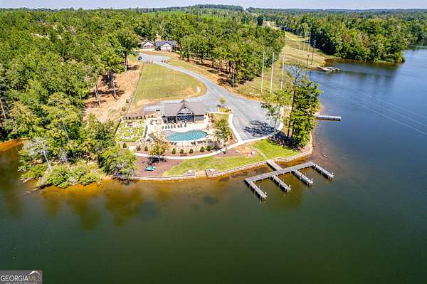 1 Acre of Residential Land for Sale in Milledgeville, Georgia