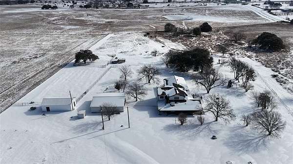 10 Acres of Residential Land with Home for Sale in Weatherford, Texas