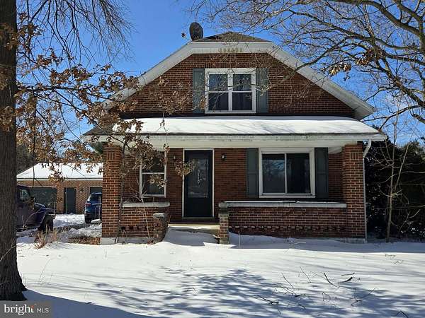 2 Acres of Improved Residential Land for Sale in Manchester, Pennsylvania