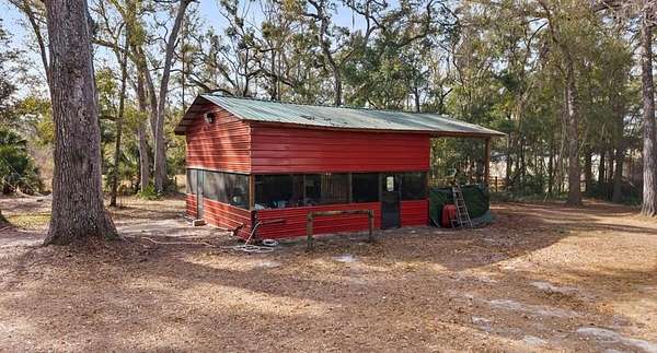 2.5 Acres of Residential Land for Sale in Old Town, Florida