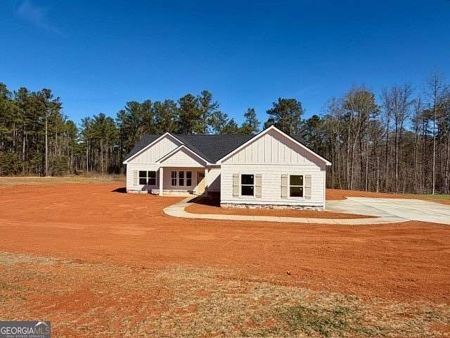 2 Acres of Land with Home for Sale in Pine Mountain, Georgia
