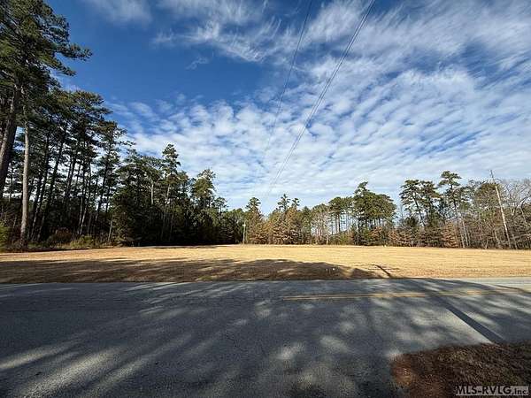 5.16 Acres of Residential Land for Sale in Jarratt, Virginia