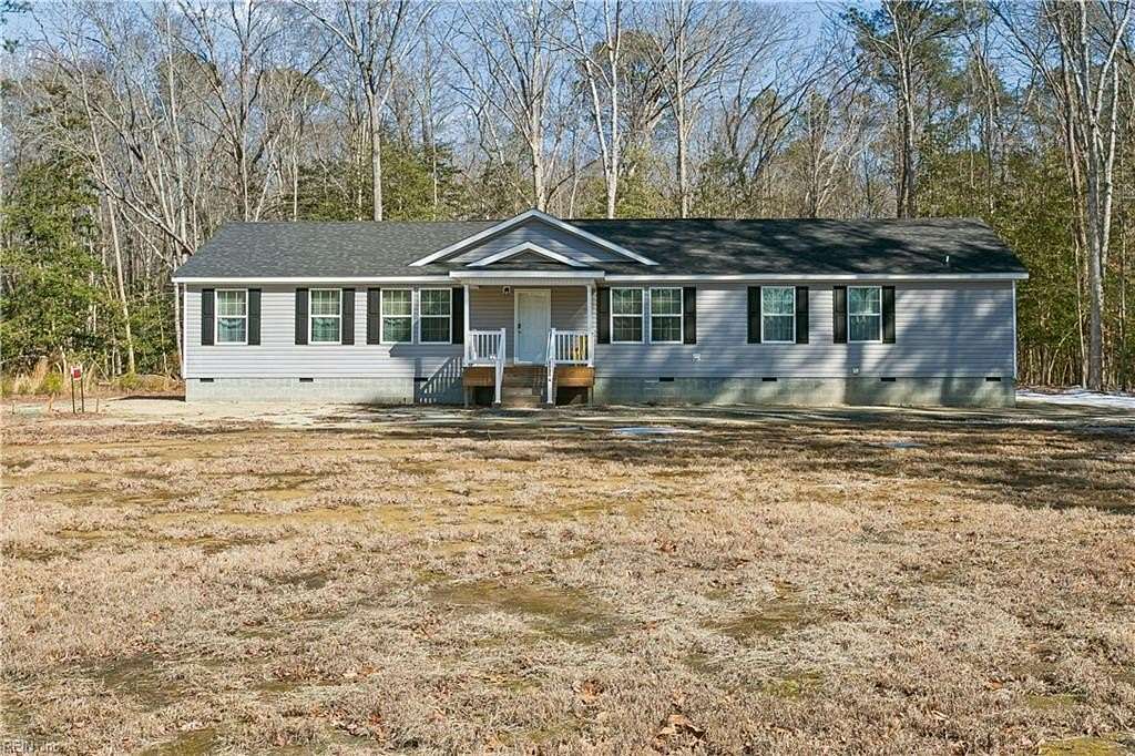 2.77 Acres of Residential Land with Home for Sale in Gloucester, Virginia