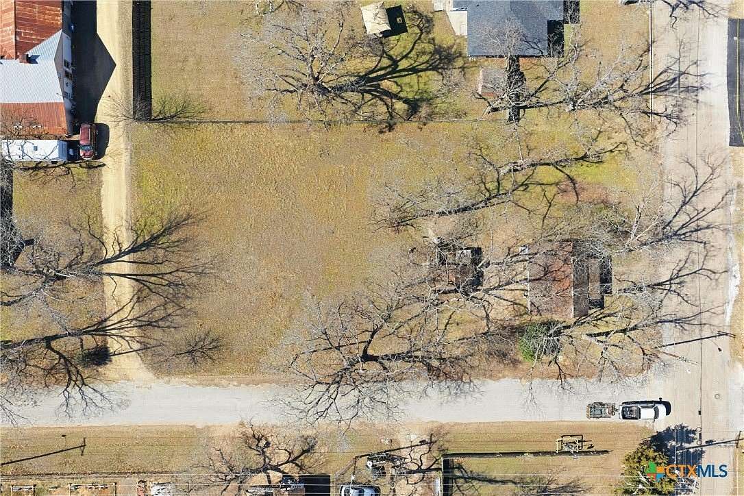 0.25 Acres of Residential Land for Sale in Cameron, Texas