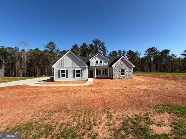 2 Acres of Land with Home for Sale in Pine Mountain, Georgia