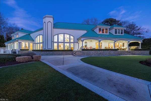 2.11 Acres of Residential Land with Home for Sale in Chesapeake, Virginia