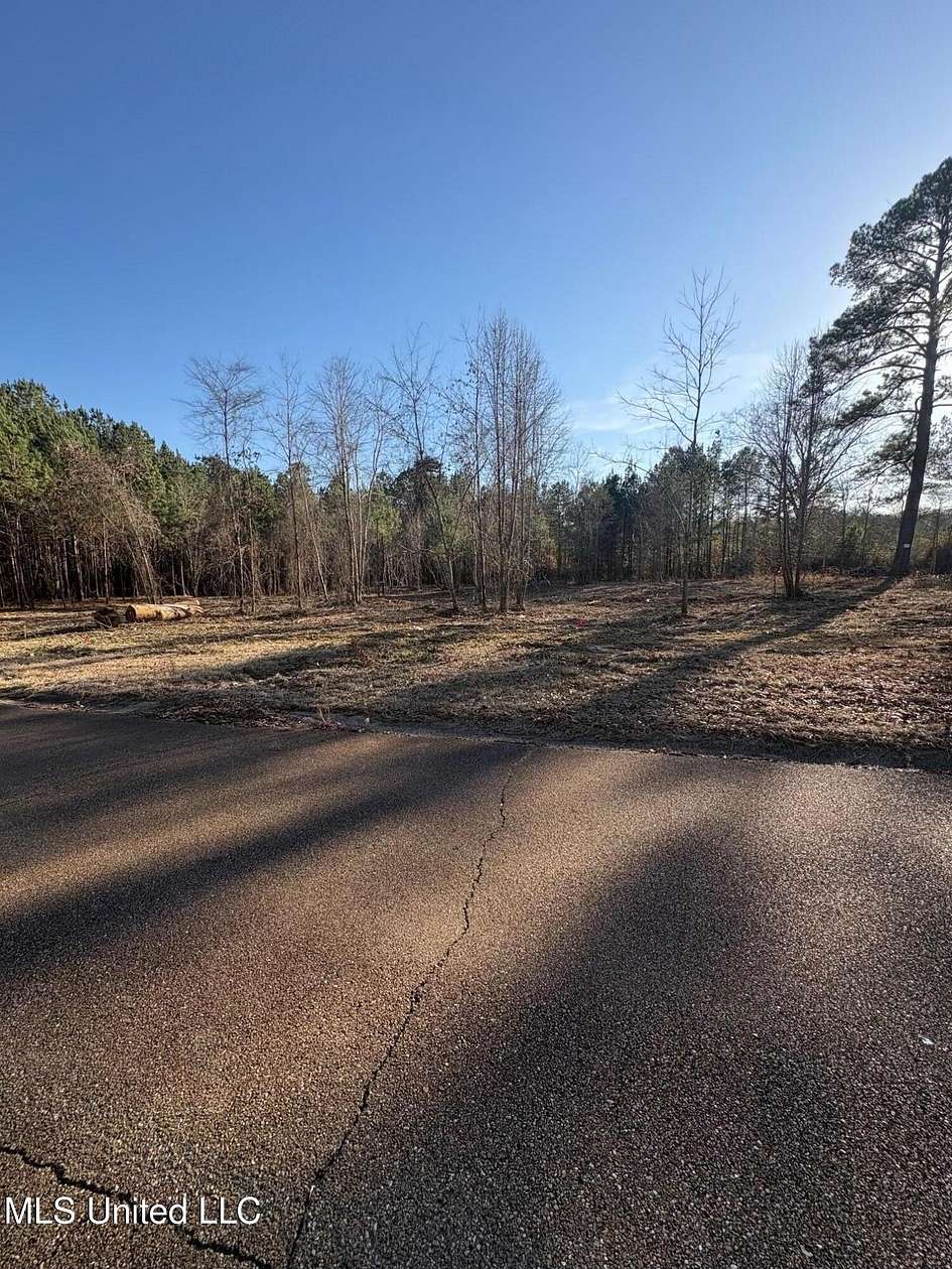 0.96 Acres of Residential Land for Sale in Magee, Mississippi