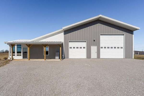 5 Acres of Land with Home for Sale in Walling, Tennessee