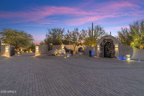 7.83 Acres of Land with Home for Sale in Scottsdale, Arizona