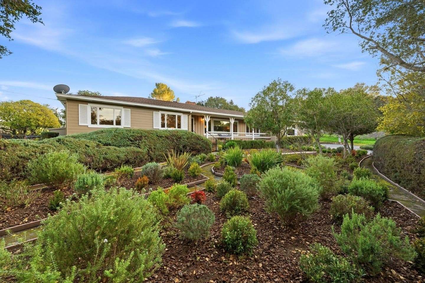 1.65 Acres of Residential Land with Home for Sale in Woodside, California