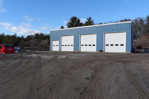 3.16 Acres of Commercial Land for Lease in Newmarket, New Hampshire