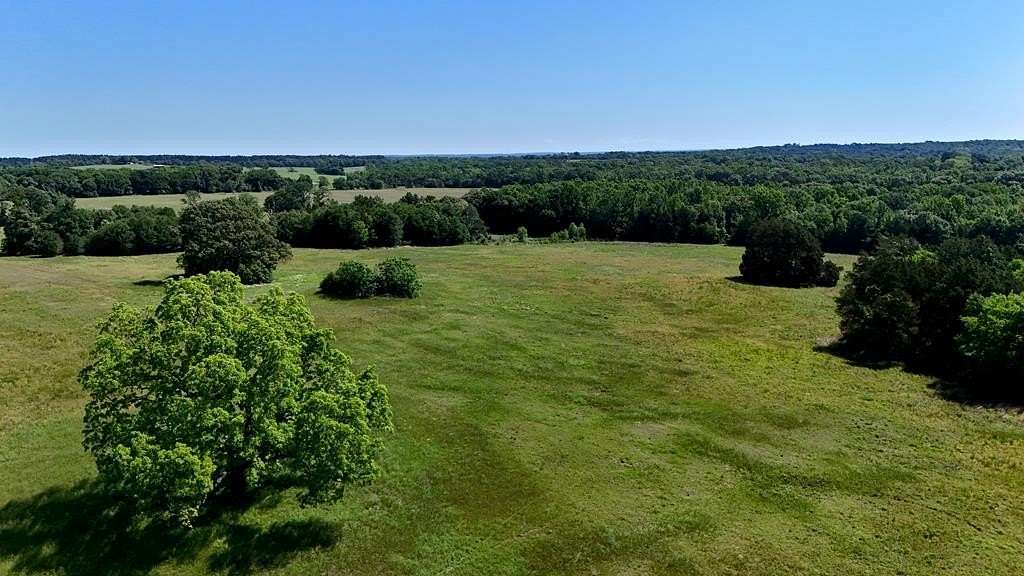 149 Acres of Recreational Land with Home for Sale in Athens, Texas