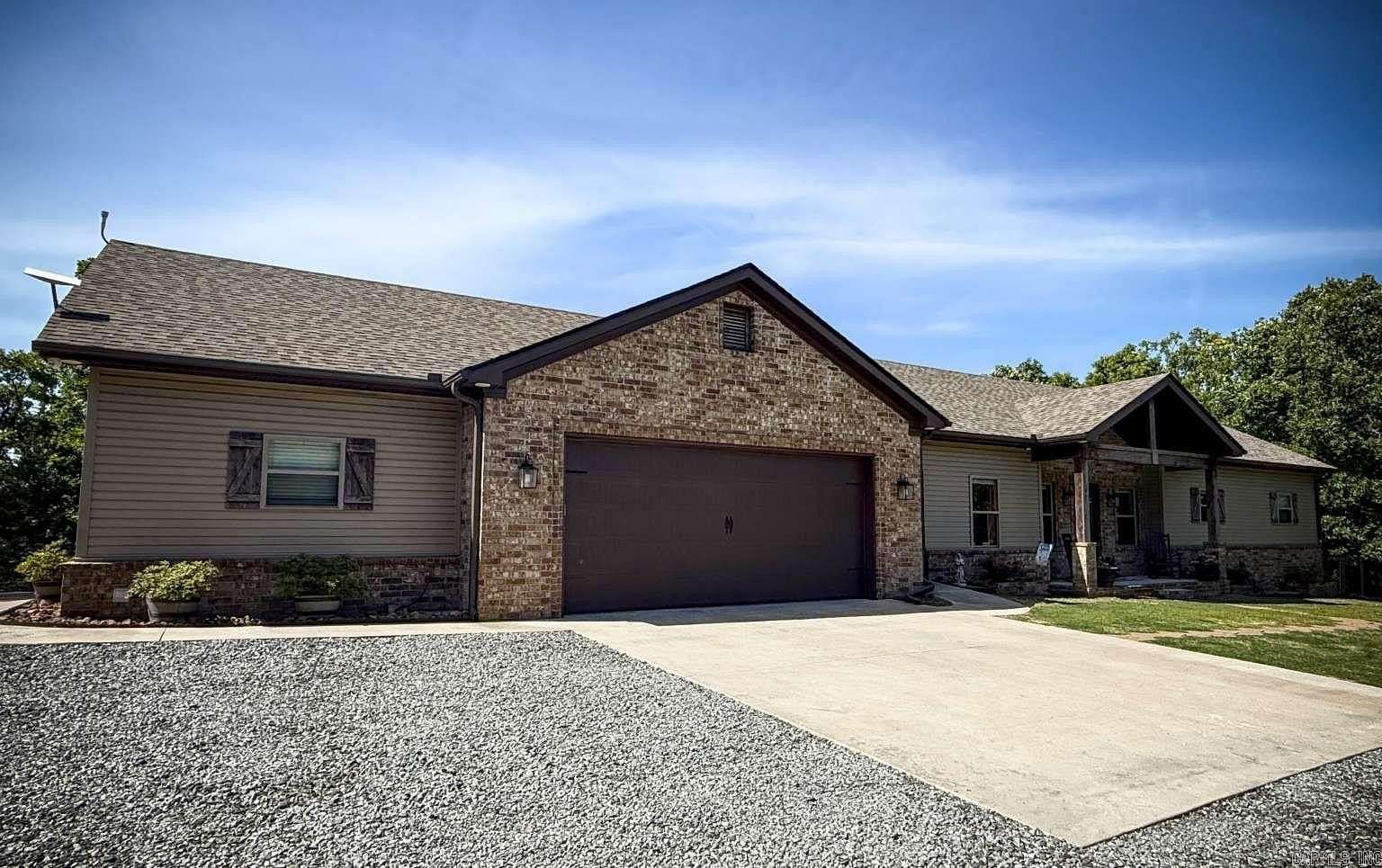 5.22 Acres of Land with Home for Sale in Sherwood, Arkansas