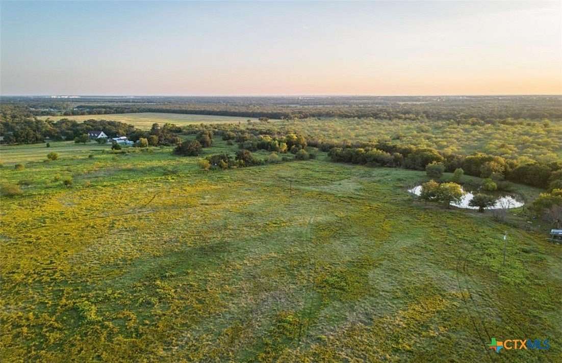 1.8 Acres of Residential Land for Sale in Elm Mott, Texas