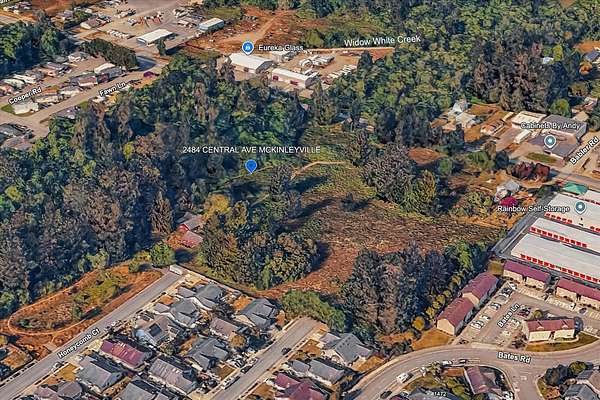 13.5 Acres of Improved Mixed-Use Land for Sale in McKinleyville, California