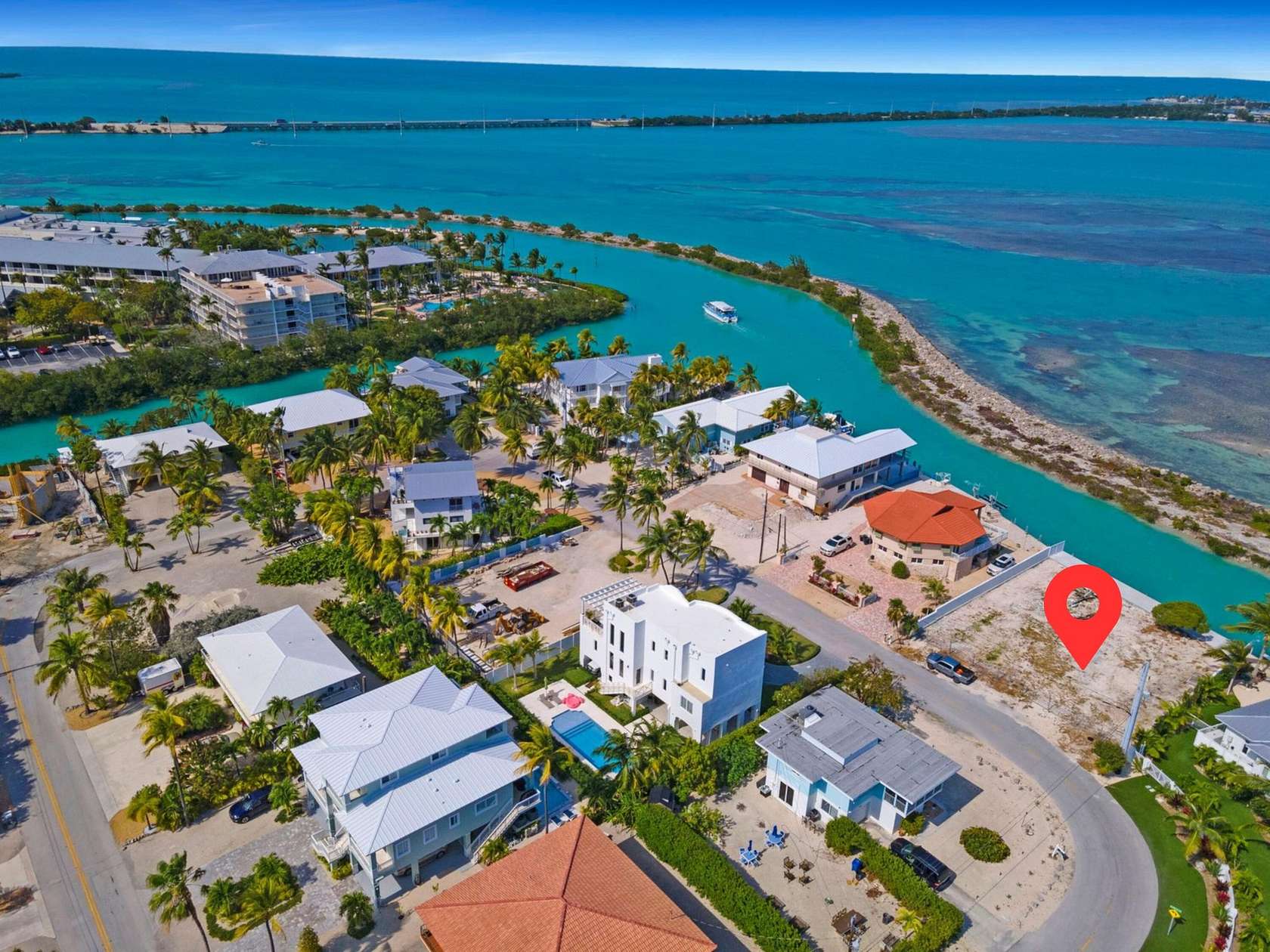 Residential Land for Sale in Duck Key, Florida