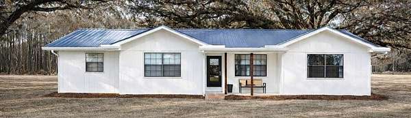 2.56 Acres of Residential Land with Home for Sale in Jakin, Georgia