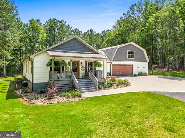 6 Acres of Land with Home for Sale in Forsyth, Georgia