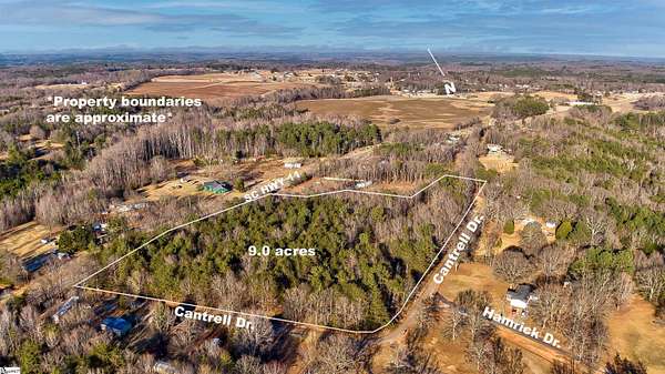 9 Acres of Residential Land for Sale in Chesnee, South Carolina
