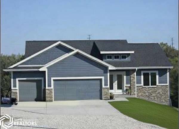 2.4 Acres of Residential Land with Home for Sale in Norwalk, Iowa