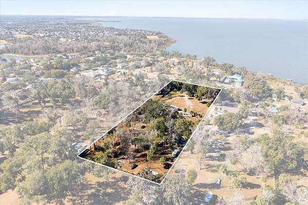 0.95 Acres of Residential Land for Sale in Apopka, Florida