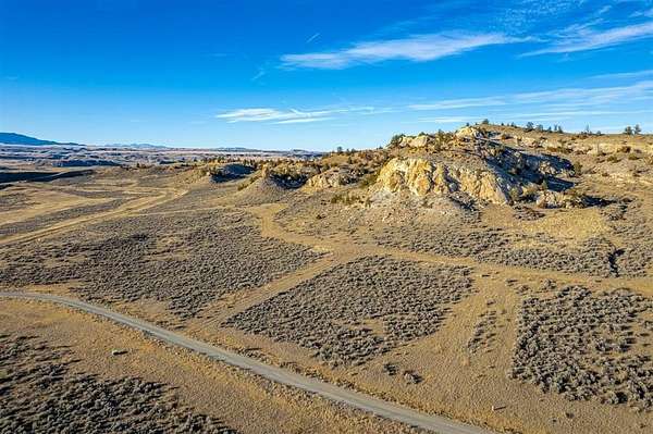 1.17 Acres of Land for Sale in Meeteetse, Wyoming