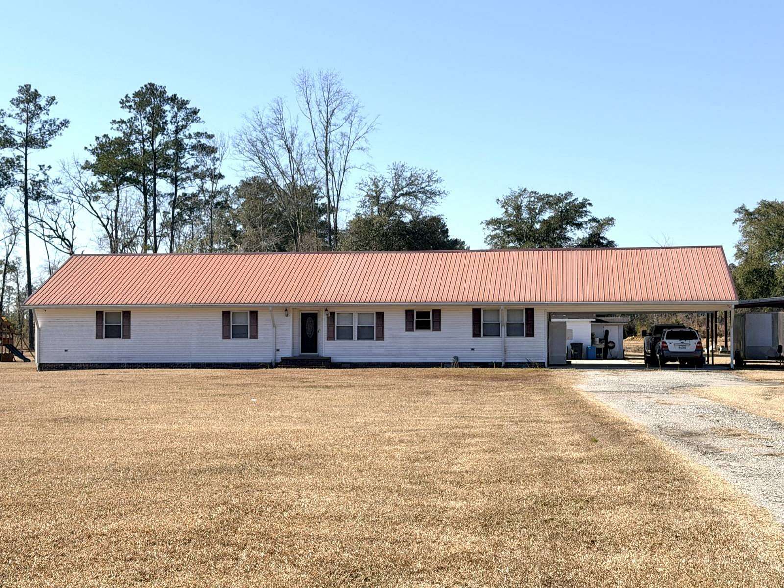 10.9 Acres of Land with Home for Sale in Varnville, South Carolina