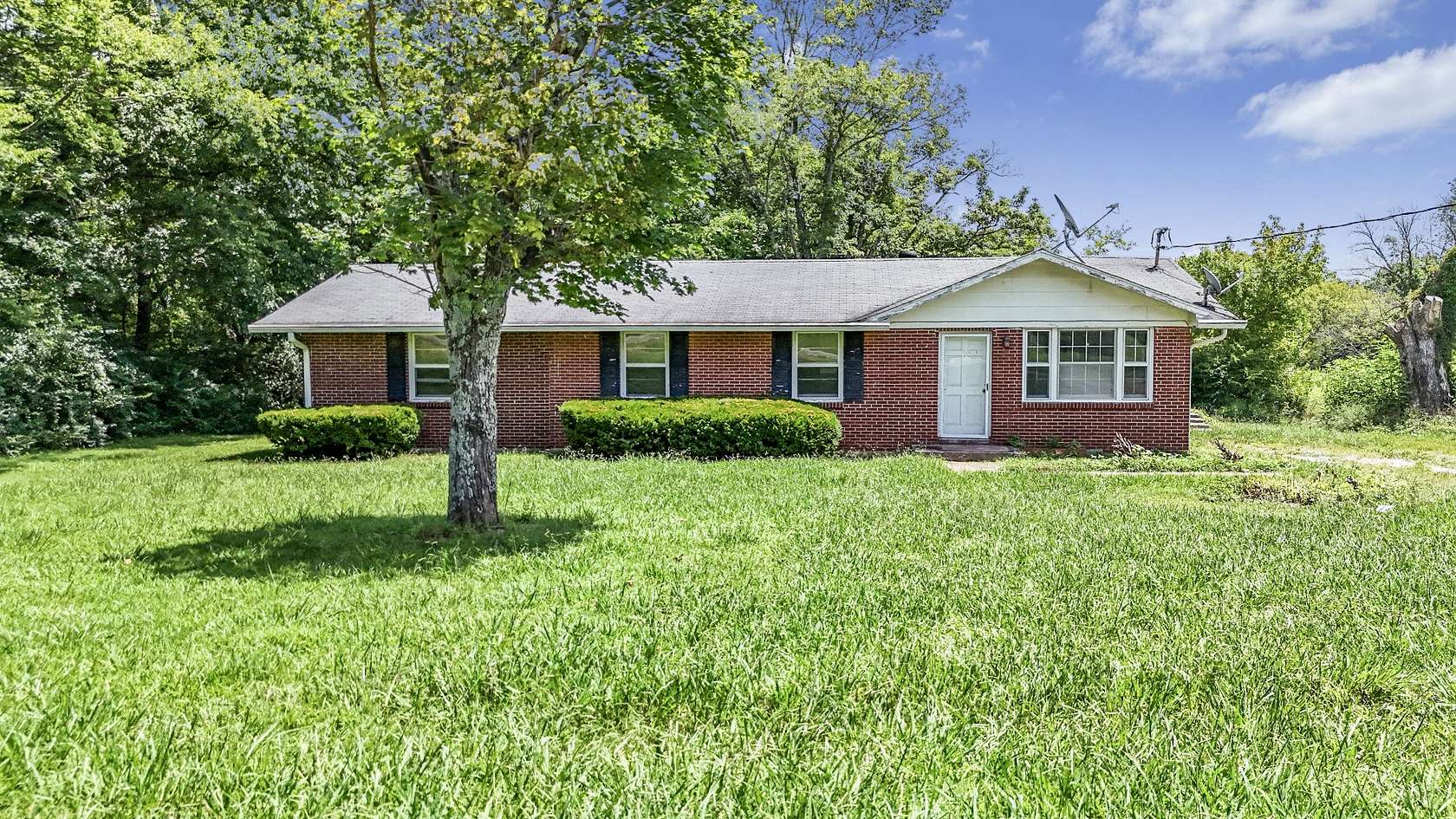 2.7 Acres of Residential Land with Home for Sale in College Grove, Tennessee