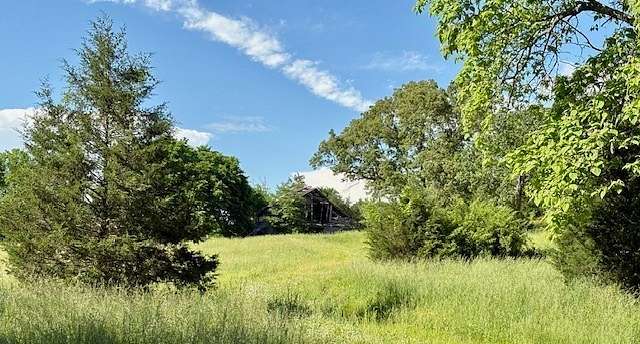 97 Acres of Recreational & Residential Land for Sale in Waynesboro, Tennessee