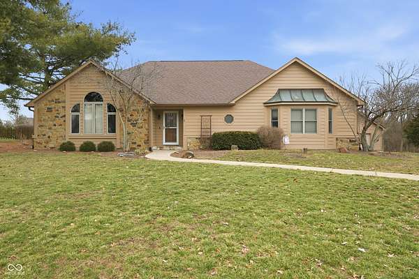 1.7 Acres of Residential Land with Home for Sale in Avon, Indiana